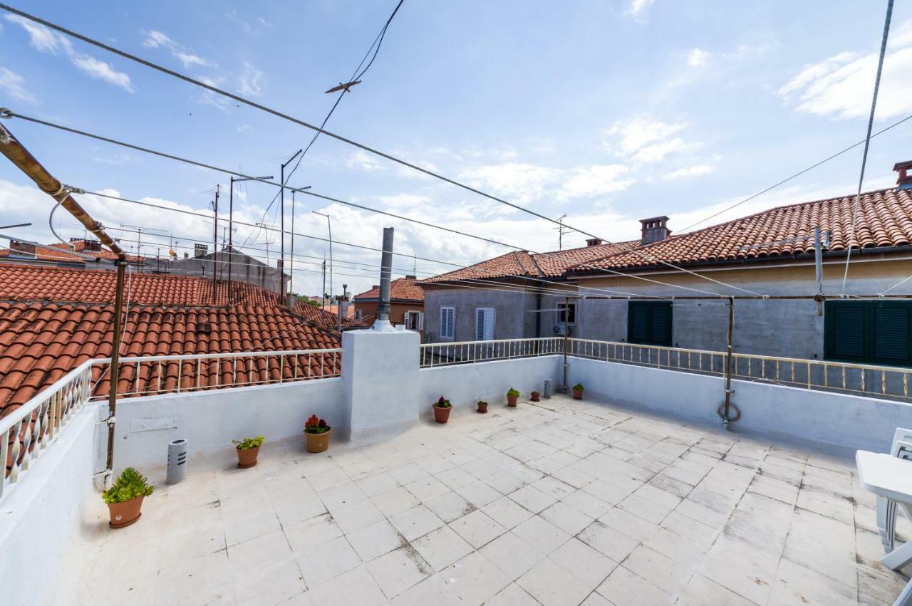 Lara Apartmán